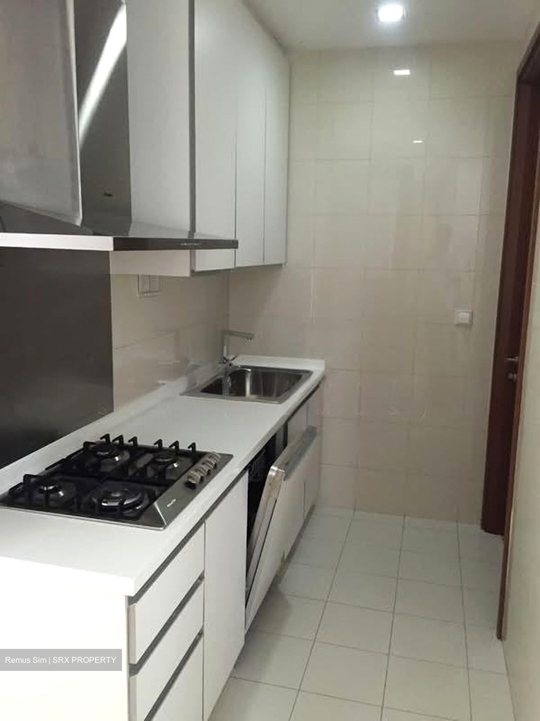 St. Thomas Suites (D9), Condominium #559691631